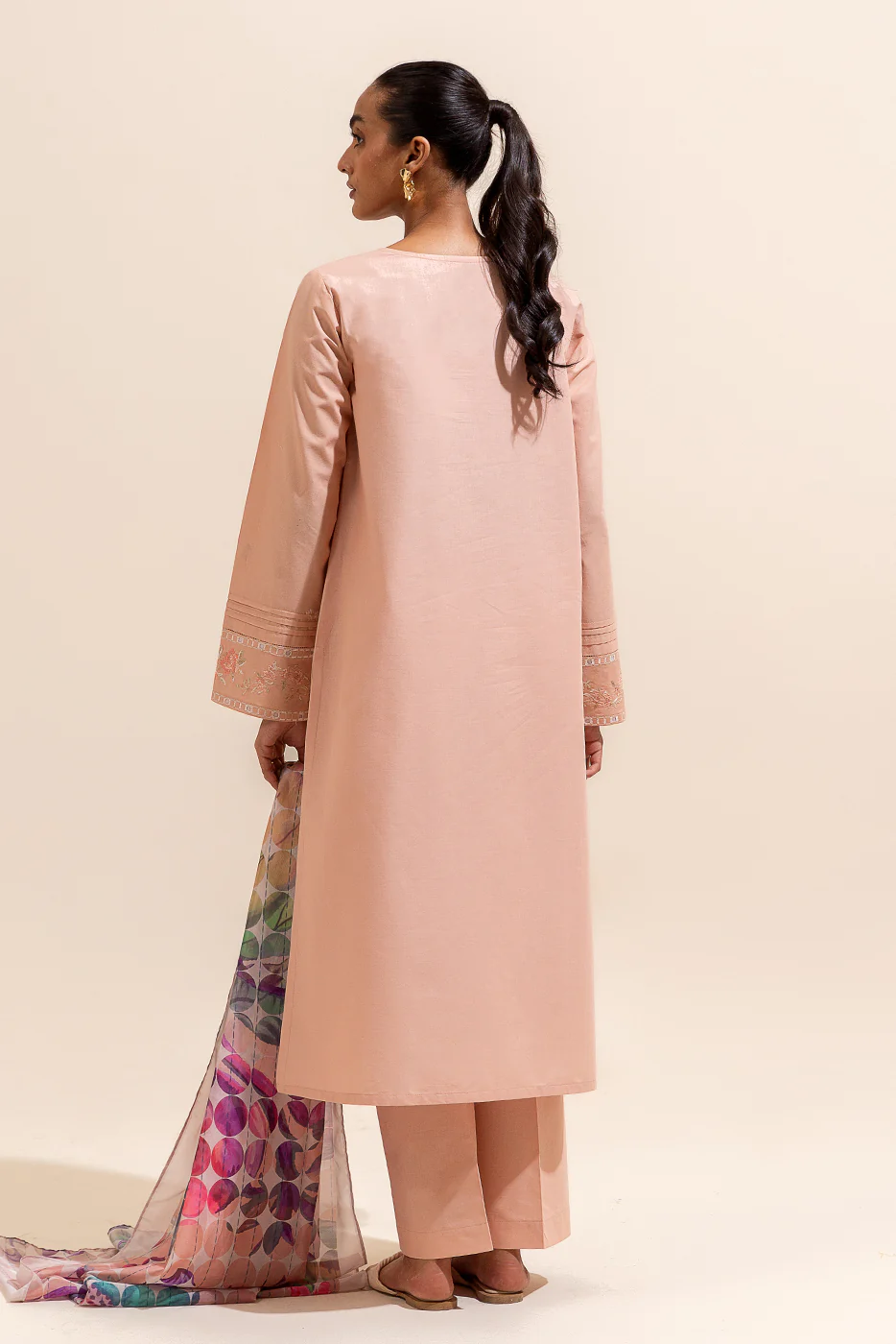 3 PIECE EMBROIDERED LAWN SUIT-CORAL BLOOM (UNSTITCHED) - Image 4