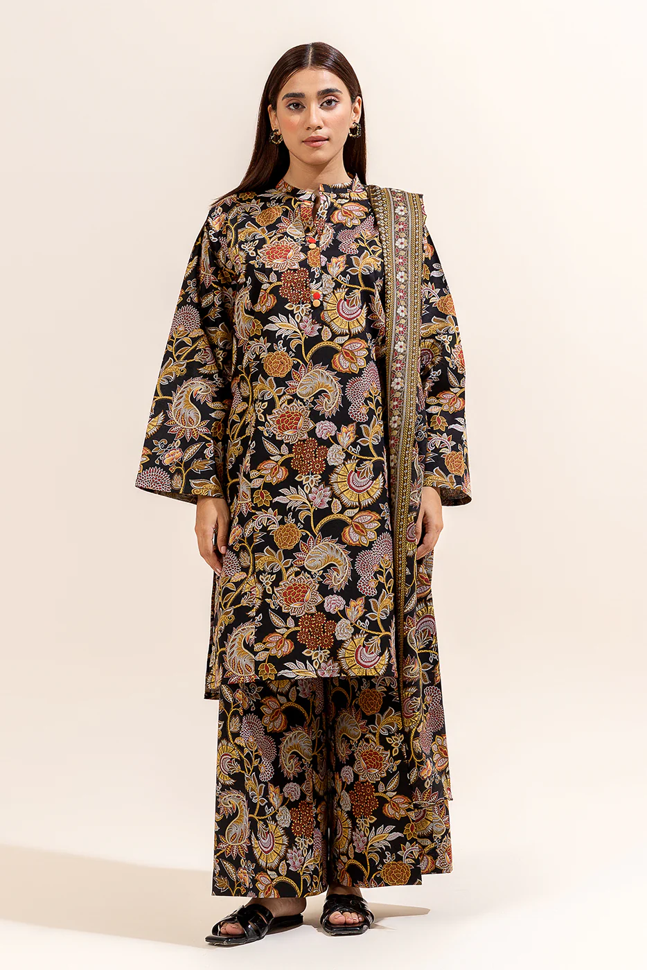 3 PIECE PRINTED LAWN SUIT-ETHNIC INK (UNSTITCHED) - Image 4