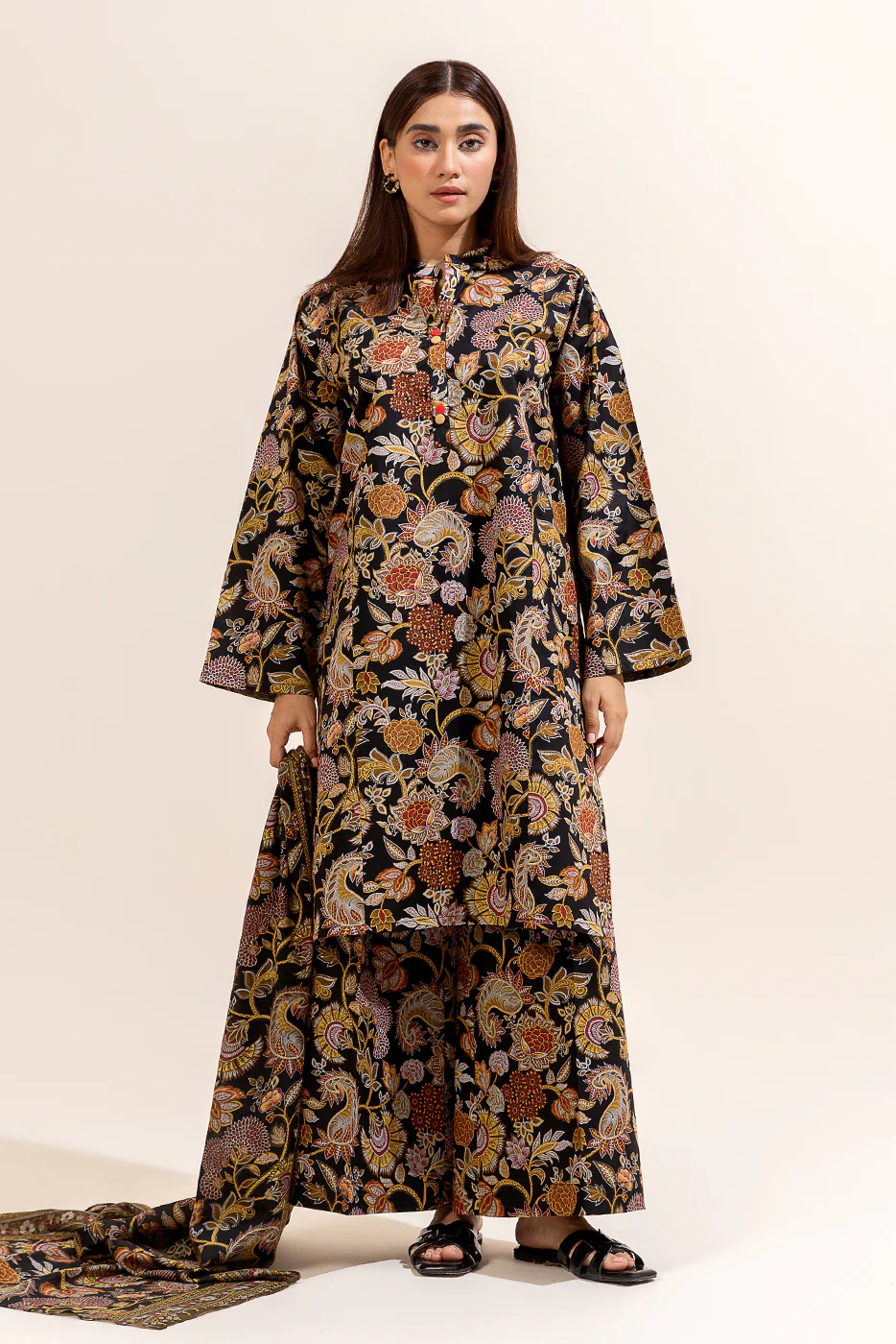 3 PIECE PRINTED LAWN SUIT-ETHNIC INK (UNSTITCHED) - Image 5