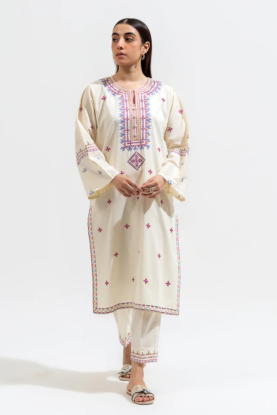 2 PIECE EMBROIDERED CAMBRIC SUIT (PRET) - Image 2