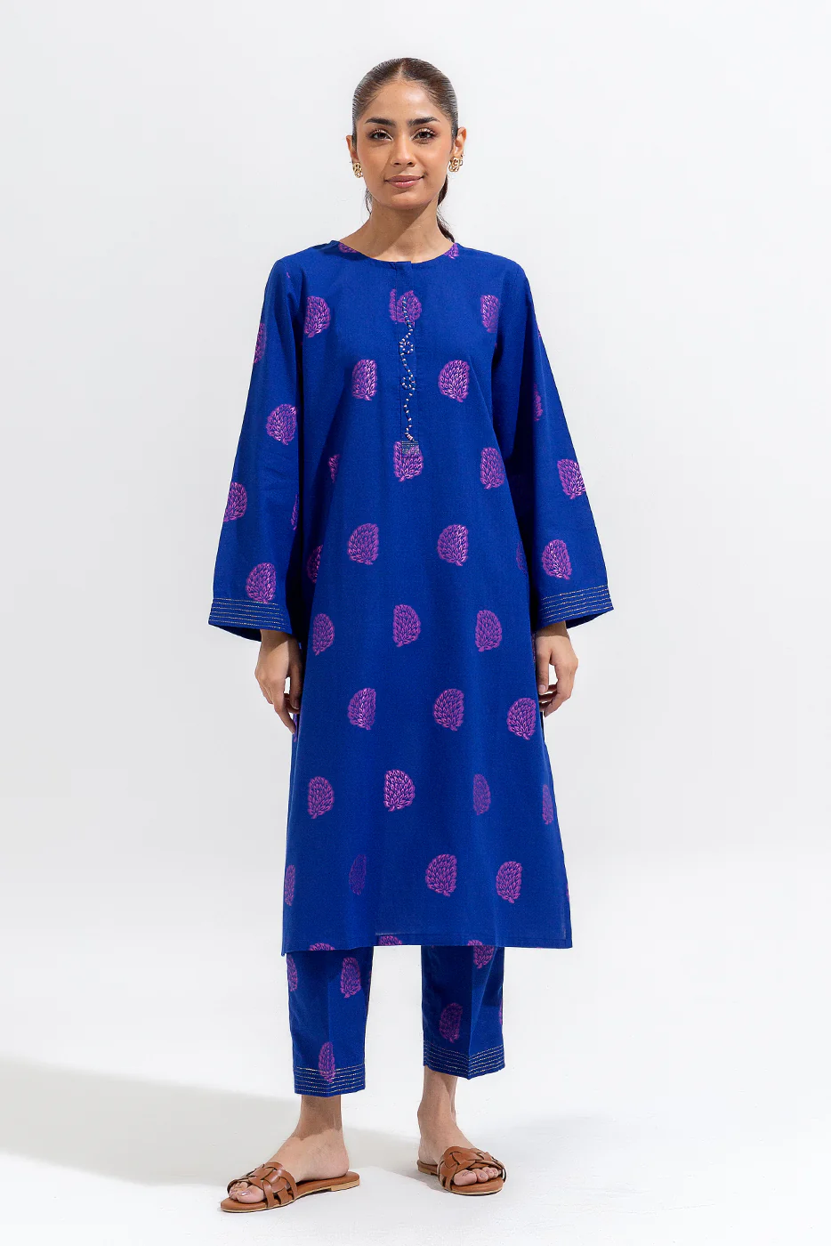 2 PIECE BASIC JACQUARD SUIT (PRET) - Image 2