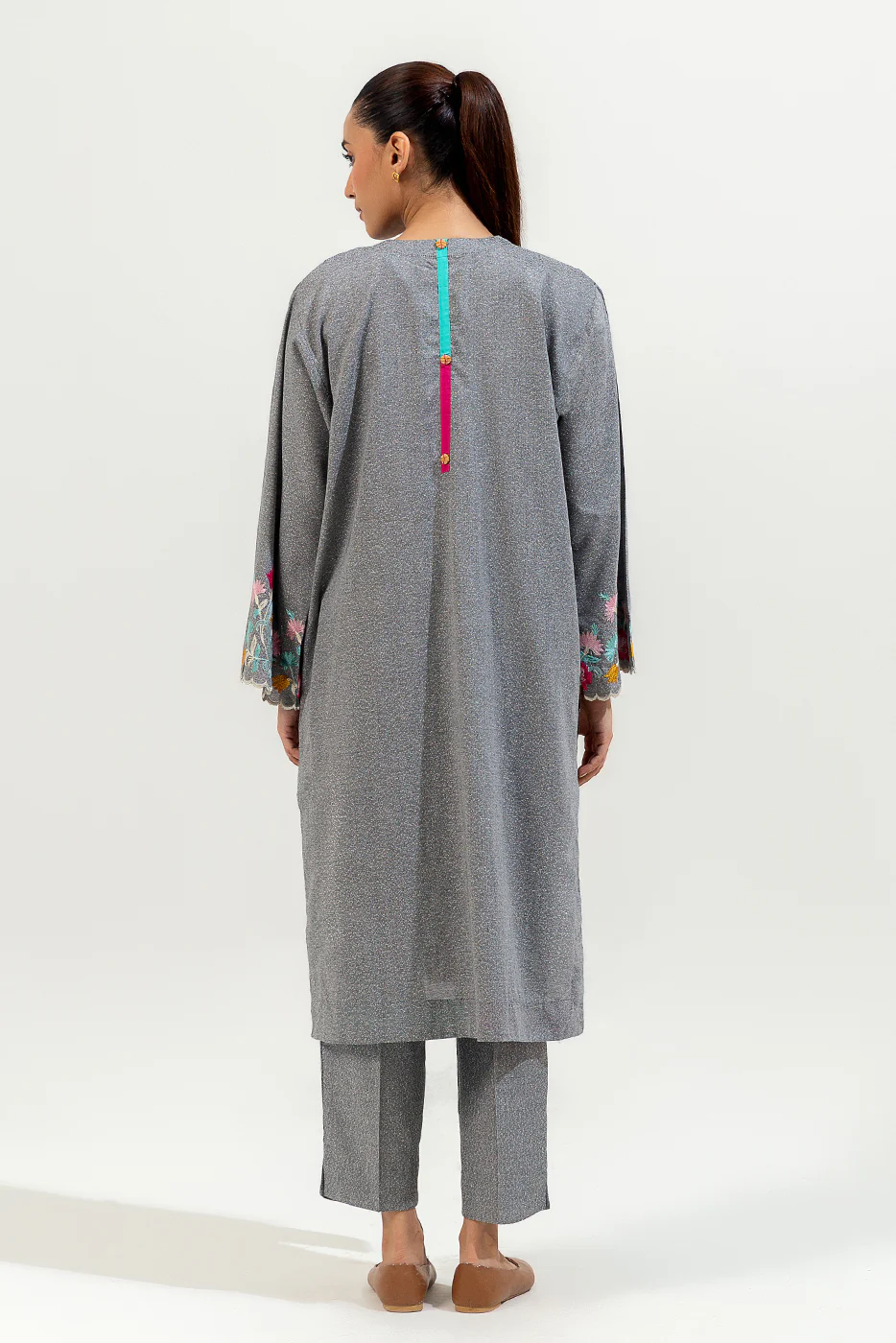 2 PIECE EMBROIDERED KARANDI SUIT (PRET) - Image 3