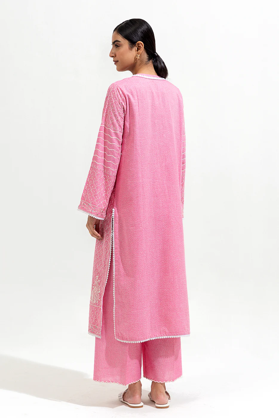 2 PIECE EMBROIDERED KARANDI SUIT (PRET) - Image 3