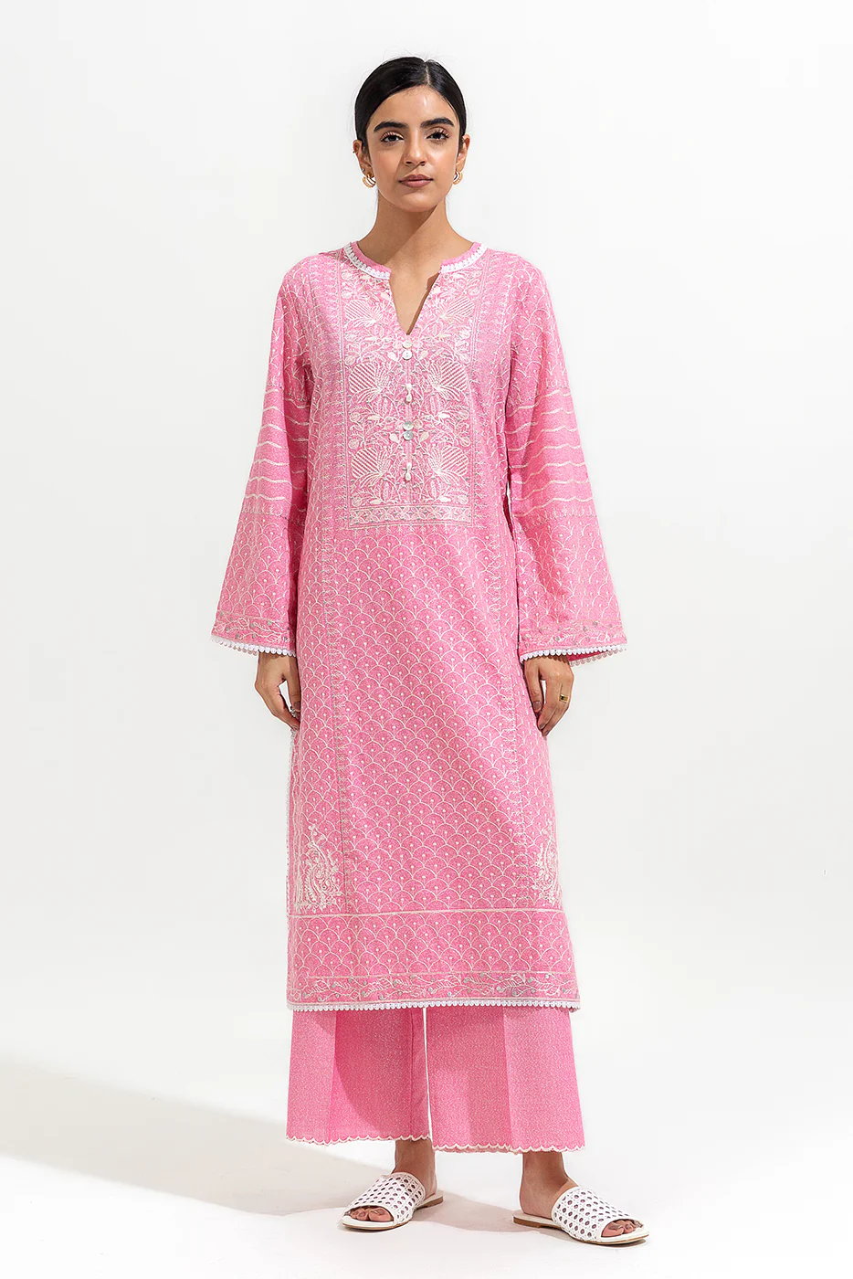 2 PIECE EMBROIDERED KARANDI SUIT (PRET) - Image 6