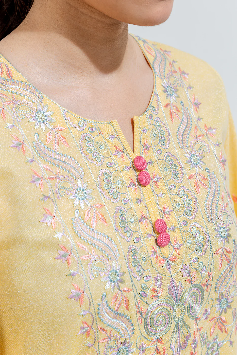 EMBROIDERED KARANDI SHIRT (PRET) - Image 4