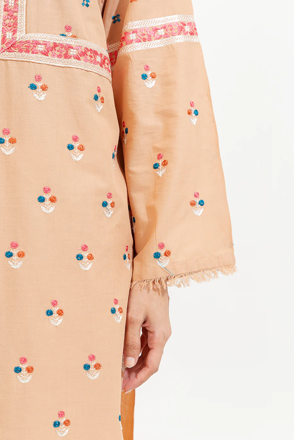 2 PIECE EMBROIDERED LAWN SUIT (PRET) - Image 2