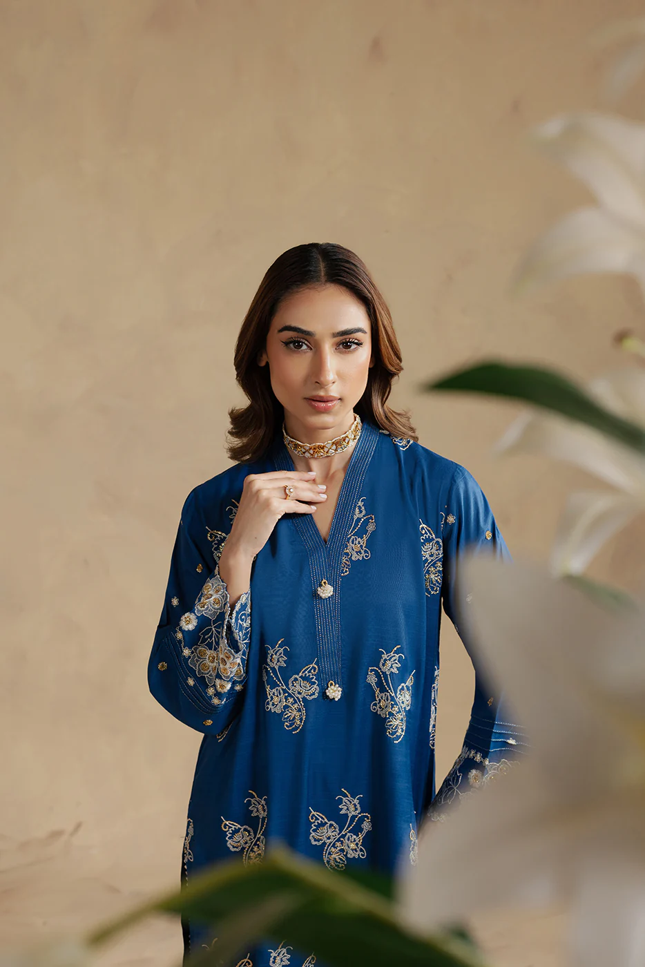 2 PIECE EMBROIDERED SILK SUIT (LUXURY-PRET) - Image 6