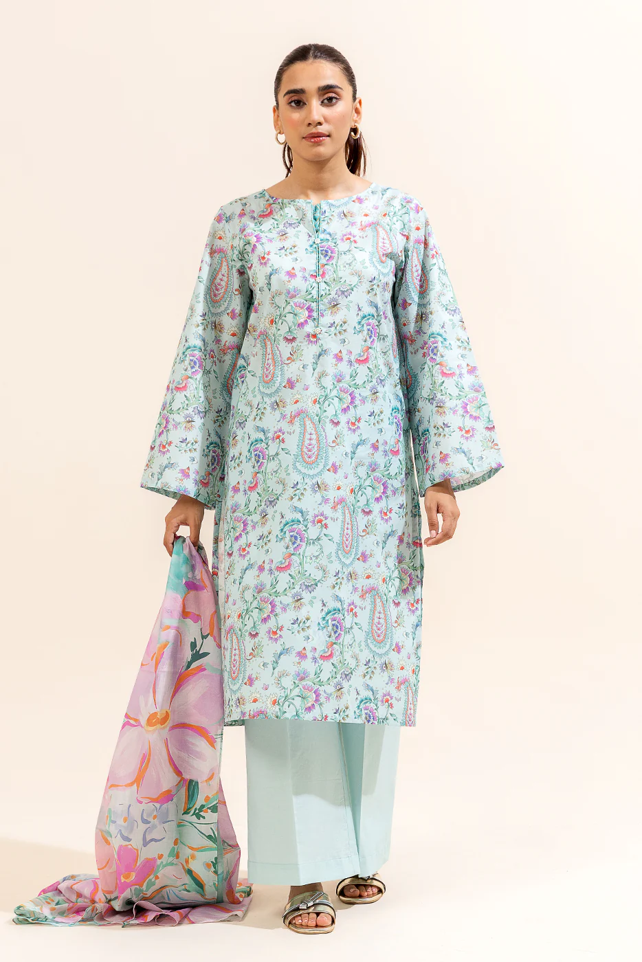 3 PIECE PRINTED LAWN SUIT-POWDER BLUE (UNSTITCHED) - Image 5