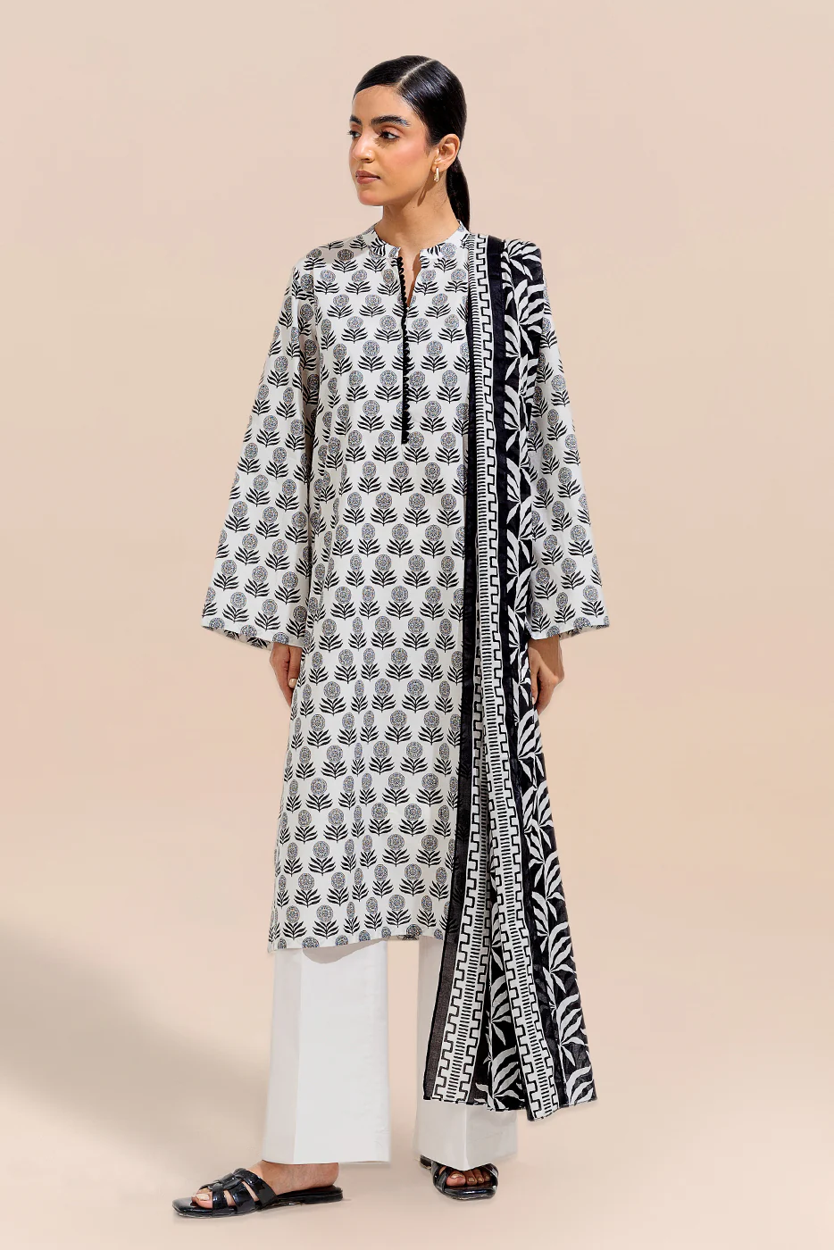 3 PIECE PRINTED LAWN SUIT-IVORY IRON ( UNSTITCHED) - Image 2
