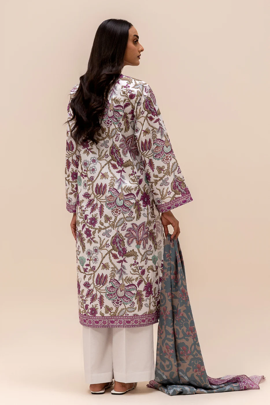 3 PIECE PRINTED LAWN SUIT-PURPLE BLISS (UNSTITCHED) - Image 4