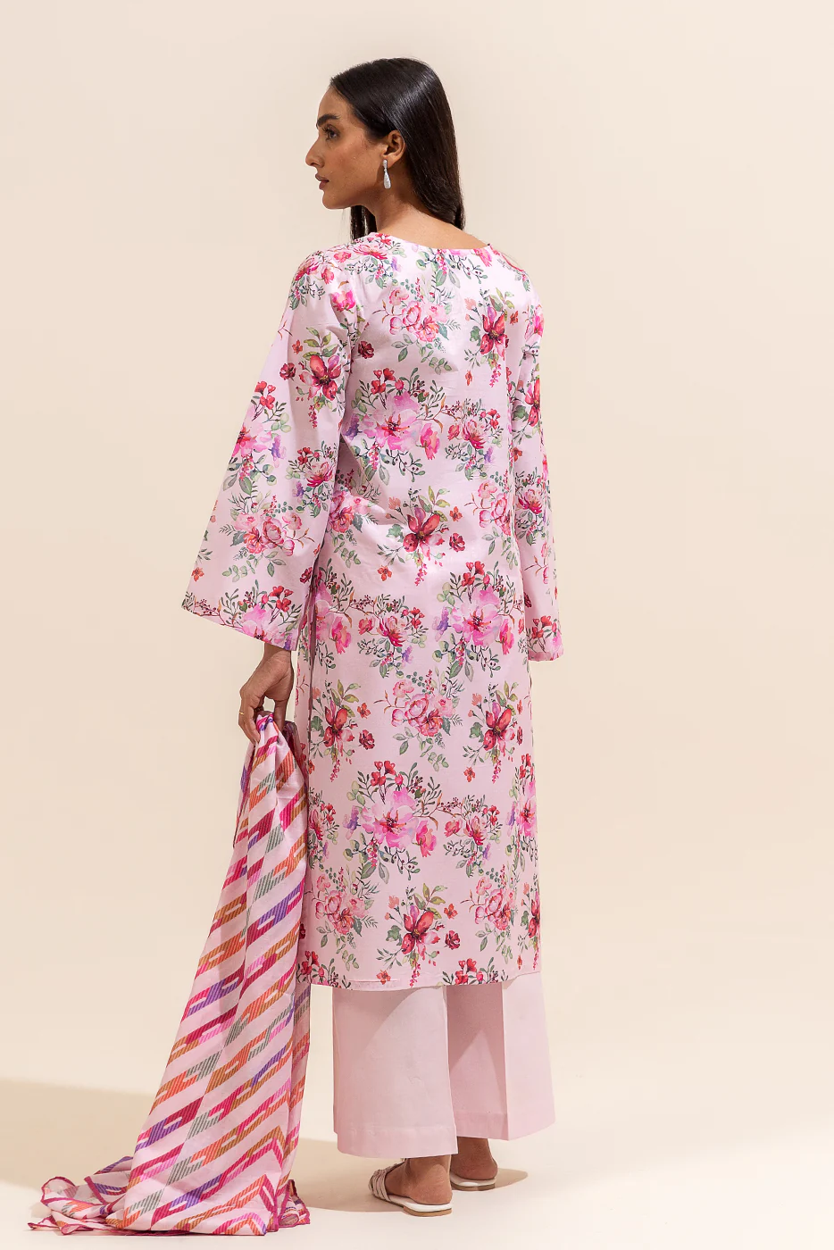 3 PIECE PRINTED LAWN SUIT-DIVINE ROSE (UNSTITCHED) - Image 3