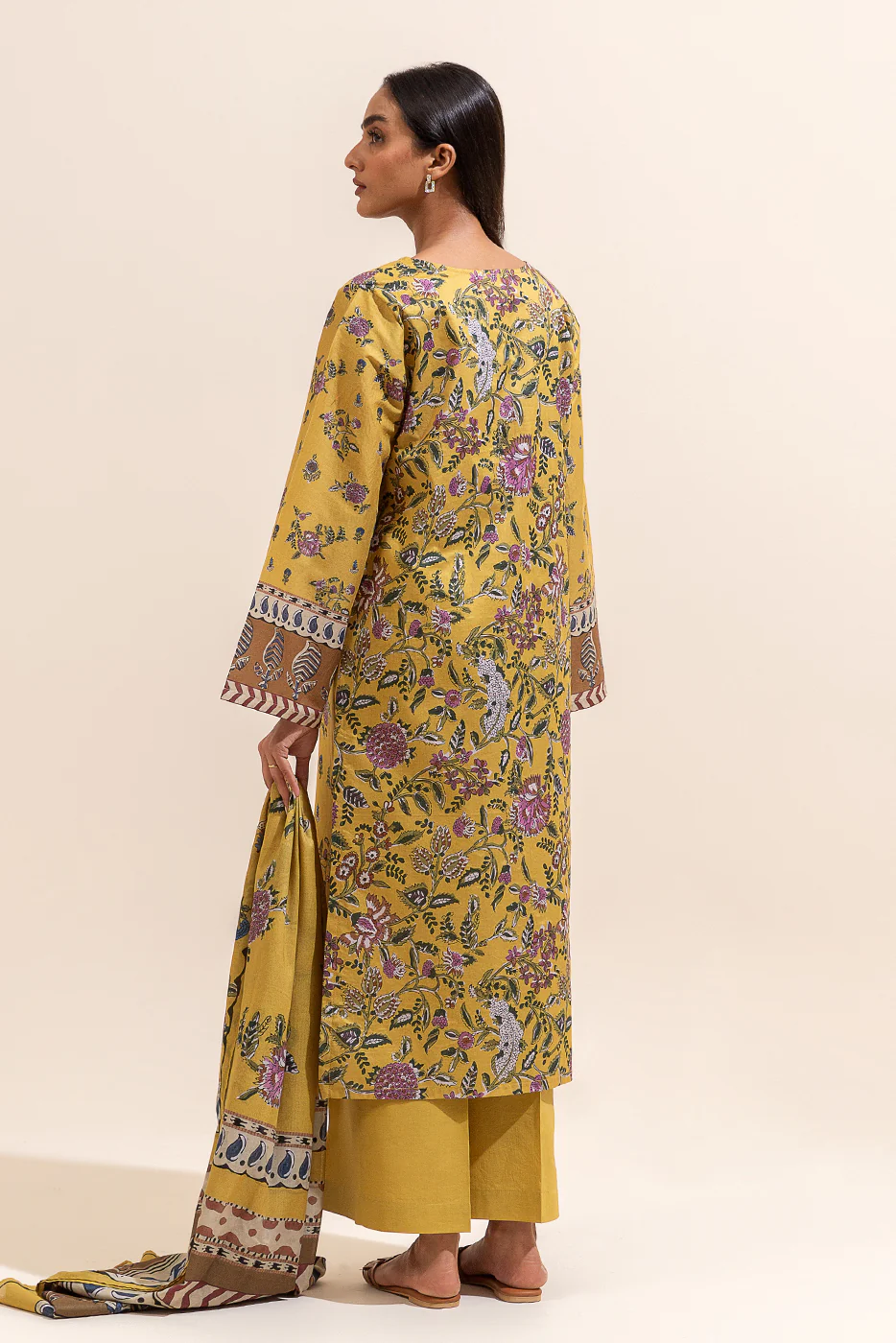 3 PIECE PRINTED LAWN SUIT-YELLOW FERN (UNSTITCHED) - Image 6