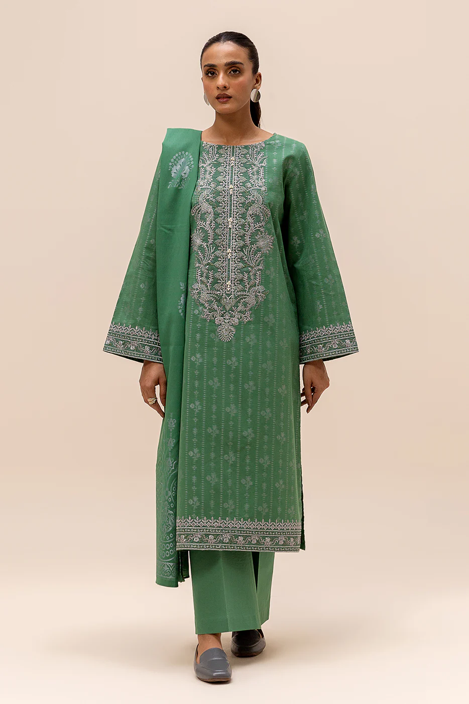 3 PIECE EMBROIDERED JACQUARD SUIT-VERDANT GLAM (UNSTITCHED) - Image 3