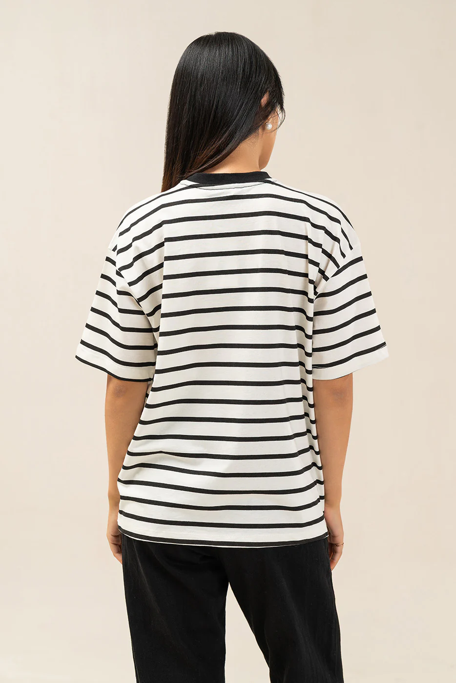 BASIC TEE - Image 4