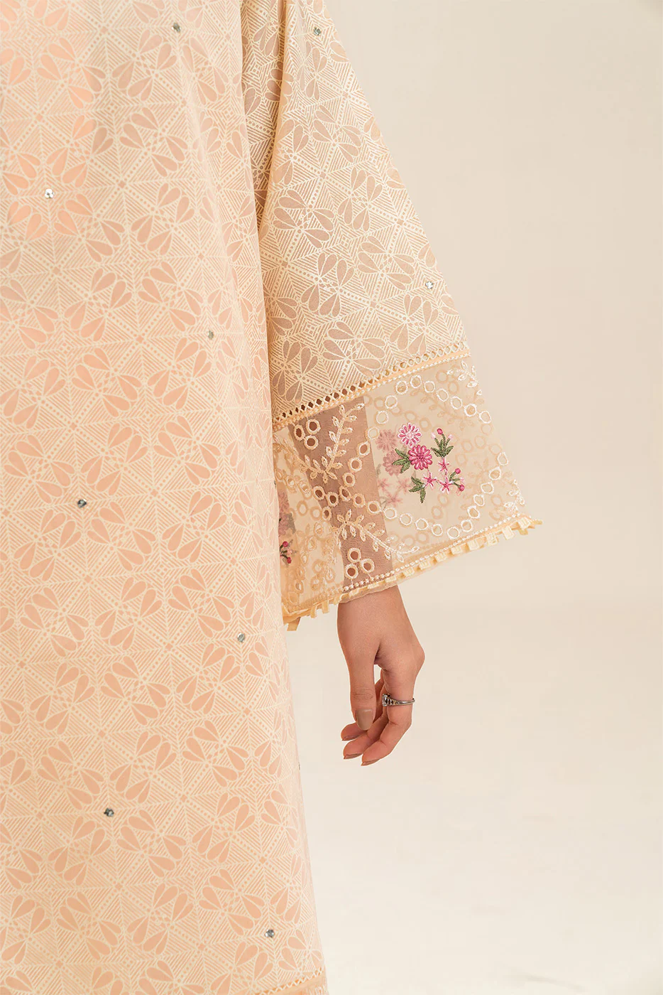 2 PIECE EMBROIDERED PAPER COTTON SUIT (PRET) - Image 6