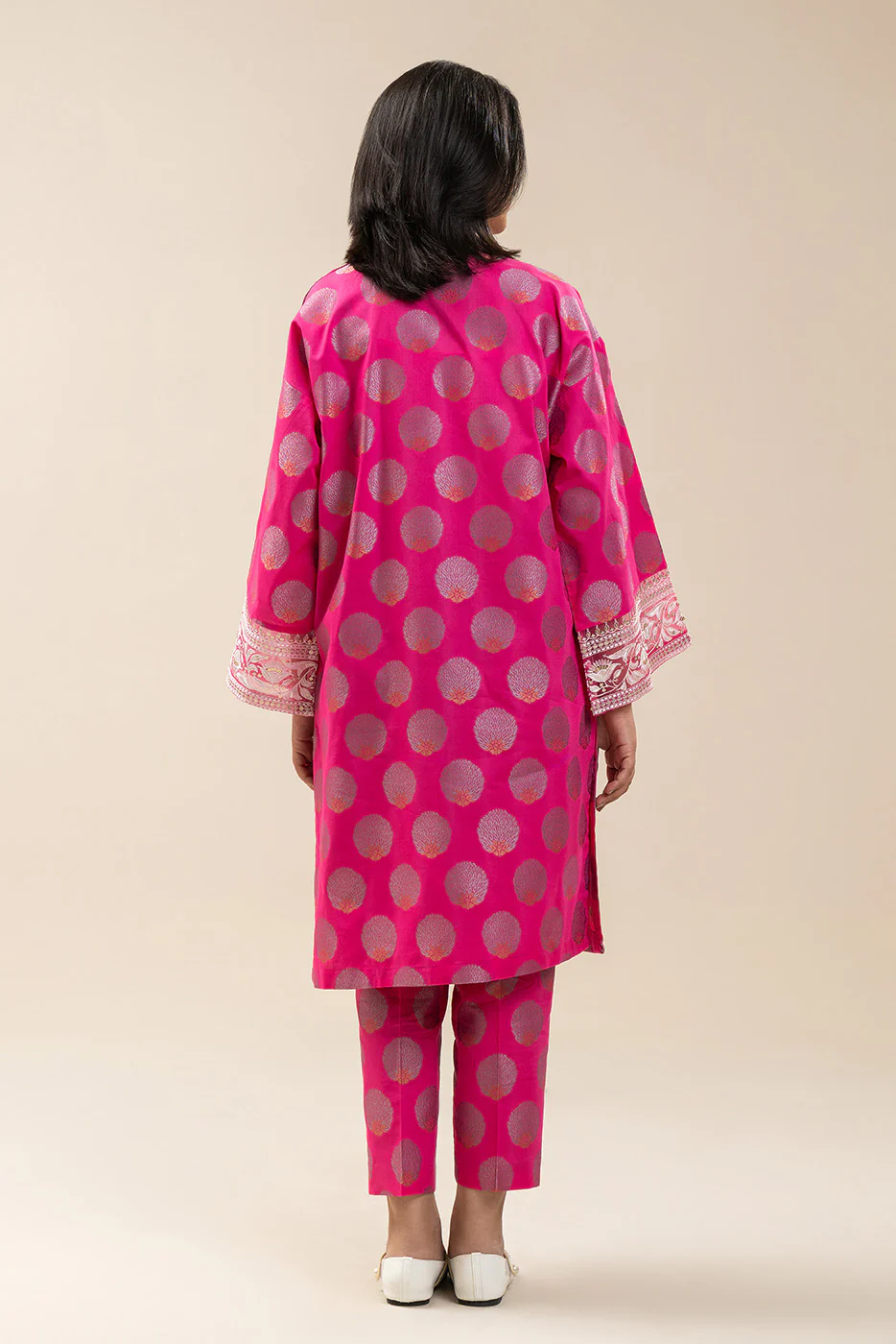 2 PIECE EMBROIDERED JACQUARD SUIT (PRET) - Image 5