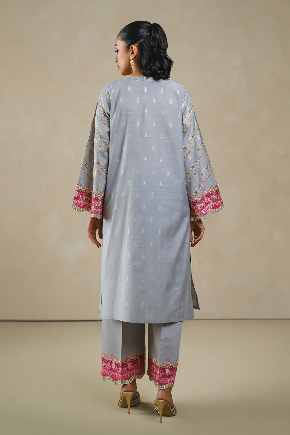 2 PIECE EMBROIDERED LUREX JACQUARD SUIT (LUXURY PRET) - Image 4