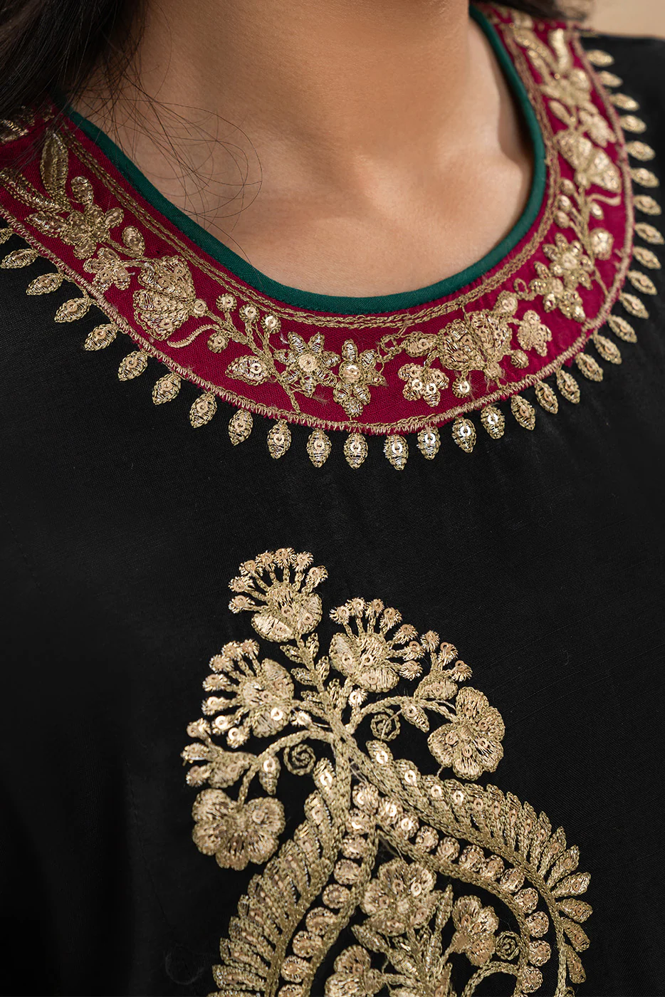 2 PIECE EMBROIDERED RAW SILK SUIT (LUXURY PRET) - Image 5