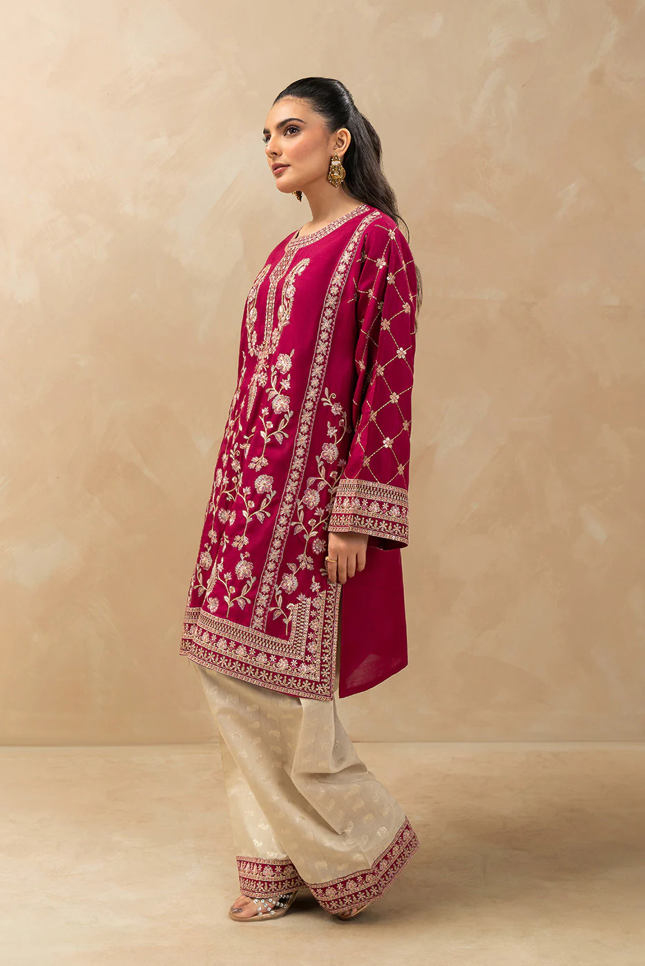 2 PIECE EMBROIDERED RAW SILK SUIT (LUXURY PRET) - Image 3
