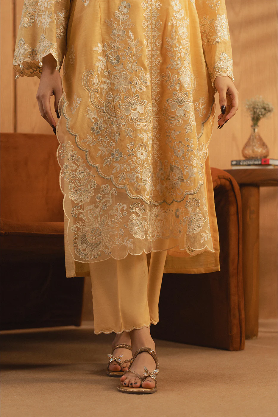 2 PIECE EMBROIDERED MONARK SUIT (LUXURY PRET) - Image 9