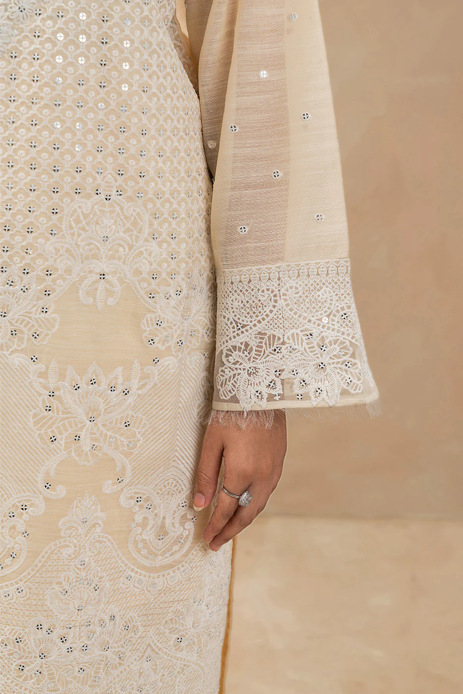 2 PIECE EMBROIDERED MONARK SUIT (LUXURY-PRET) - Image 8