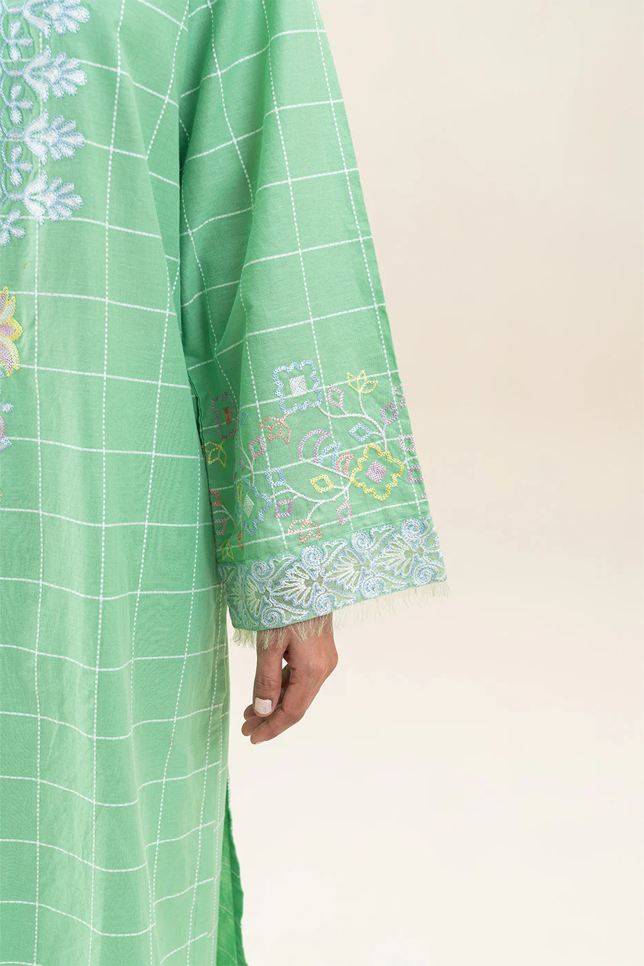 2 PIECE EMBROIDERED YARN DYED SUIT (PRET) - Image 6