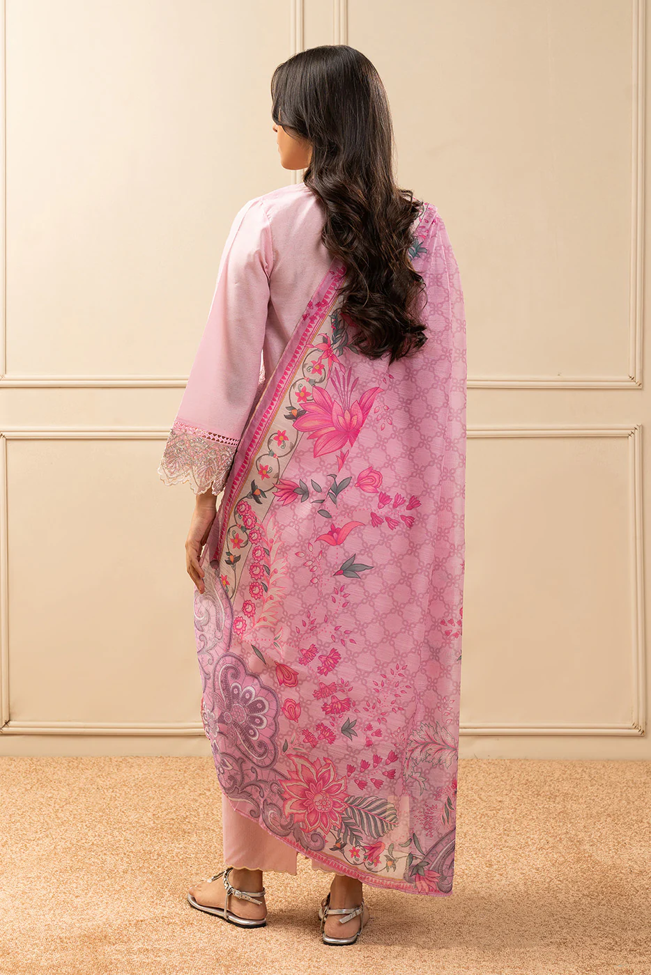 3 PIECE EMBROIDERED SPACE DYED SUIT (PRET) - Image 3