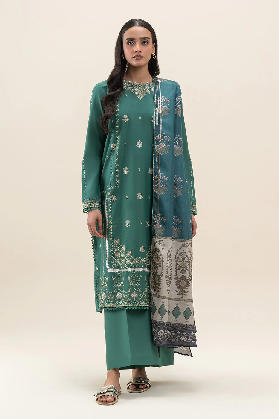 3 PIECE EMBROIDERED LAWN SUIT-SEA MOSS (UNSTITCHED) - Image 2