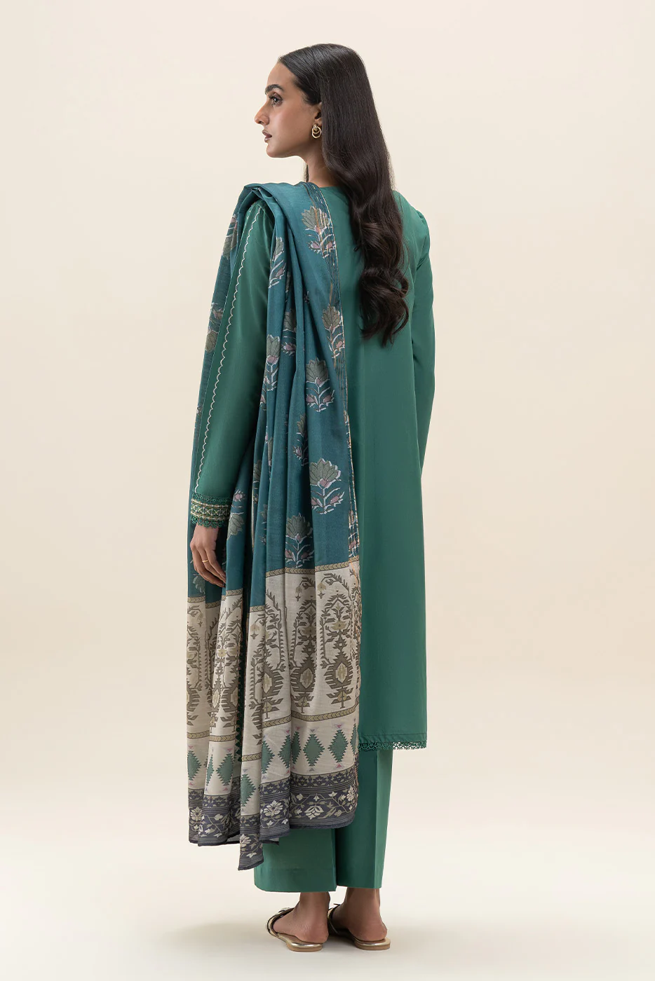 3 PIECE EMBROIDERED LAWN SUIT-SEA MOSS (UNSTITCHED) - Image 4