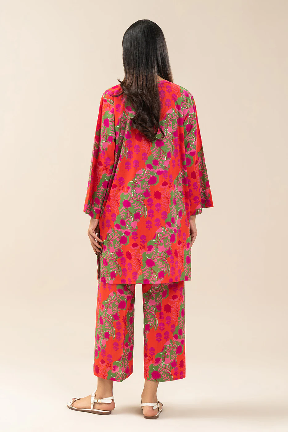2 PIECE PRINTED DIGITAL PRINTED TWO WAY SLUB SUIT (PRET) - Image 3