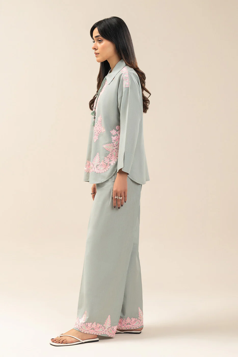 EMBROIDERED CO-ORD SET (FUSION) - Image 4