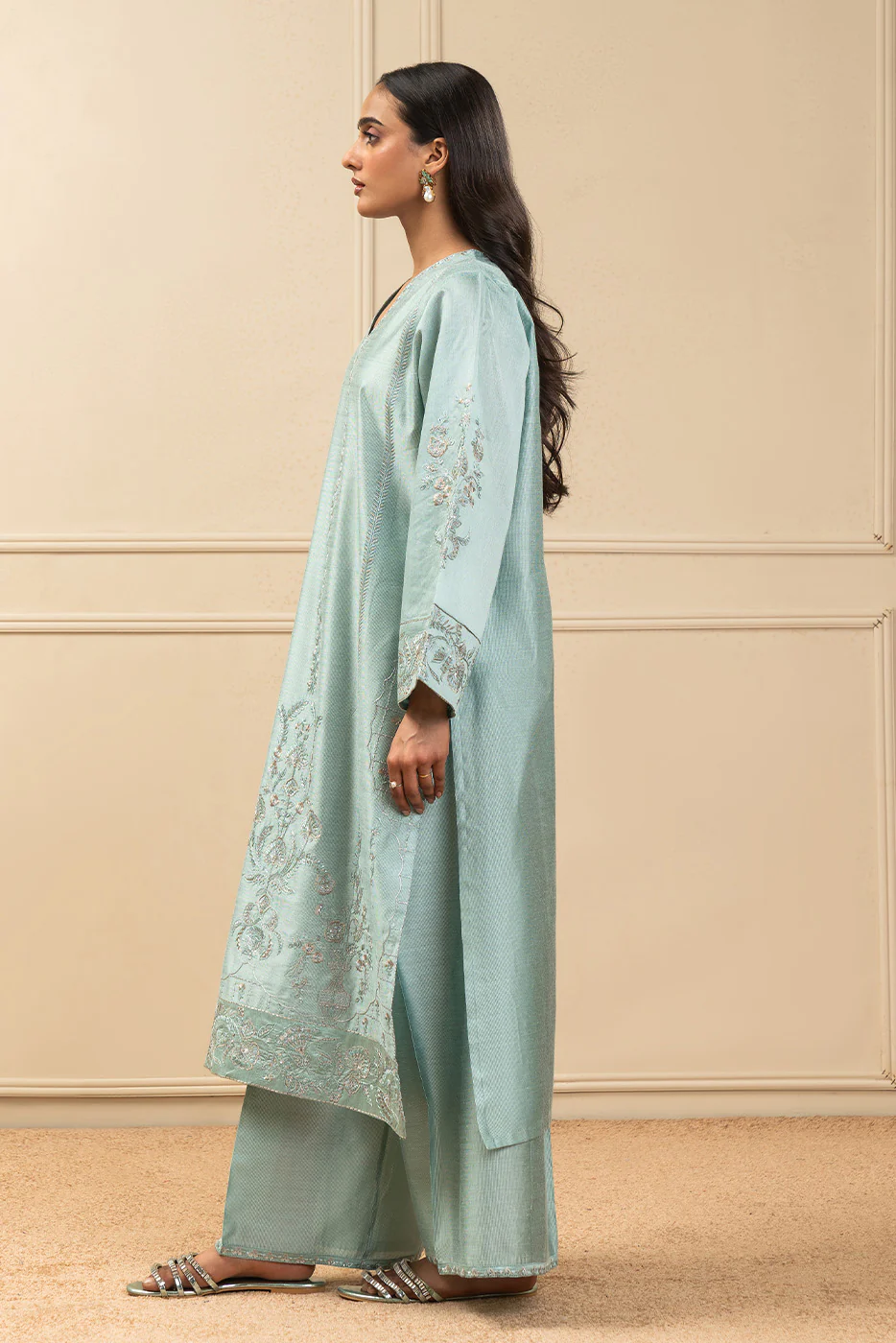 2 PIECE EMBROIDERED TWO TONE SUIT (HIGH CASUAL) - Image 3