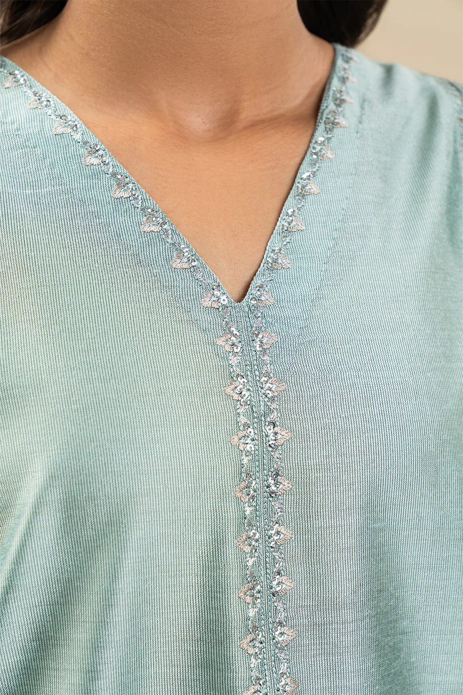 2 PIECE EMBROIDERED TWO TONE SUIT (HIGH CASUAL) - Image 5
