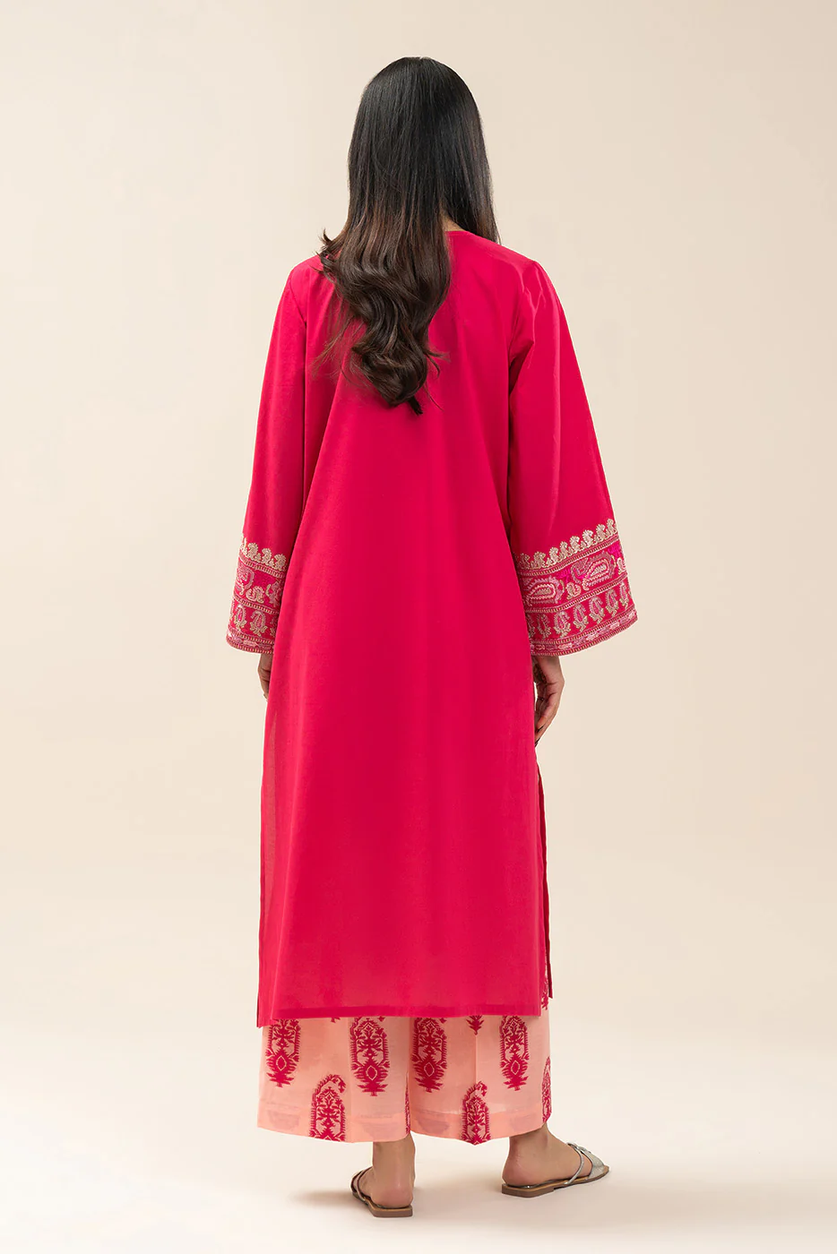 2 PIECE EMBROIDERED CAMBRIC SUIT (PRET) - Image 3