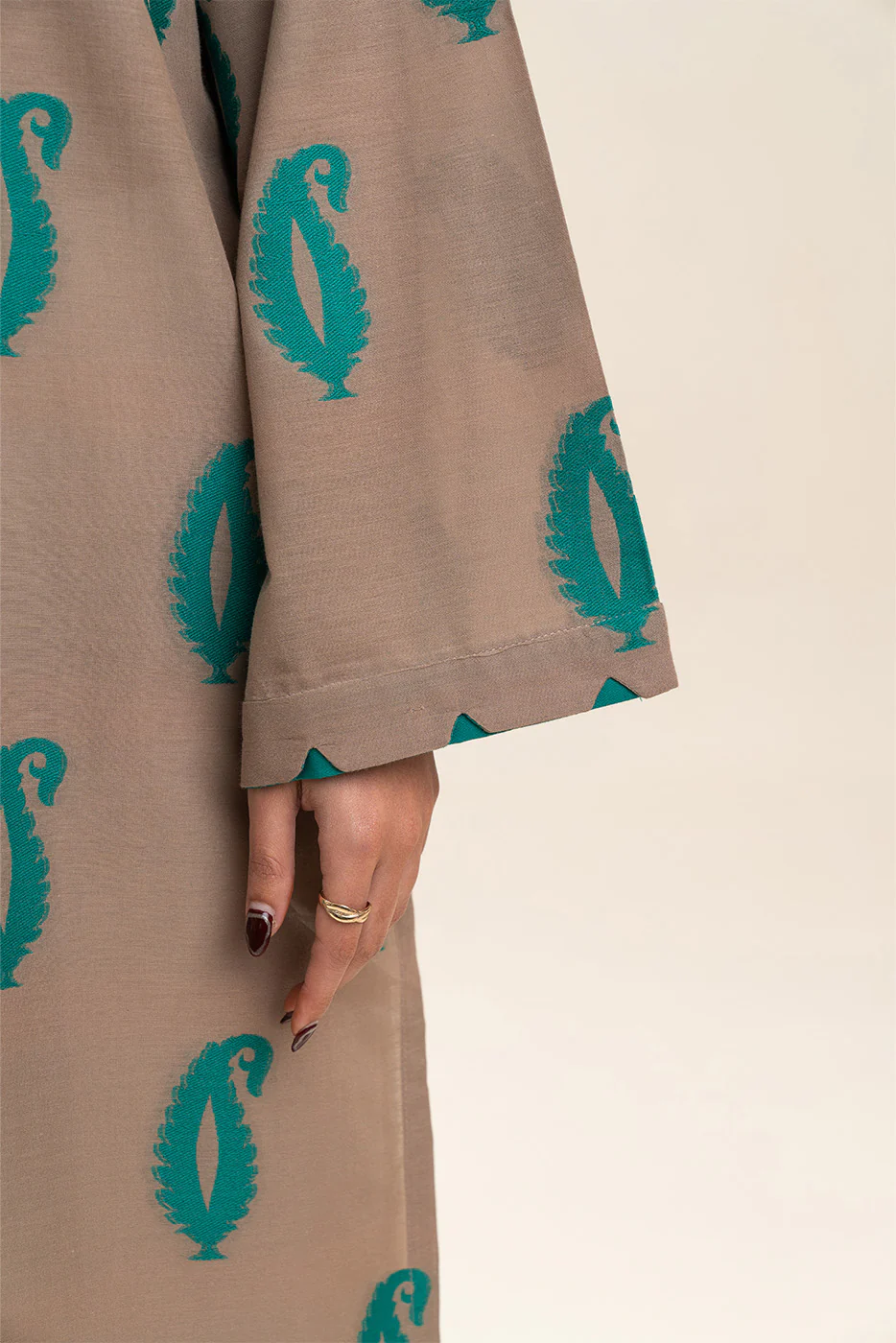 BASIC JACQUARD SHIRT (PRET) - Image 6