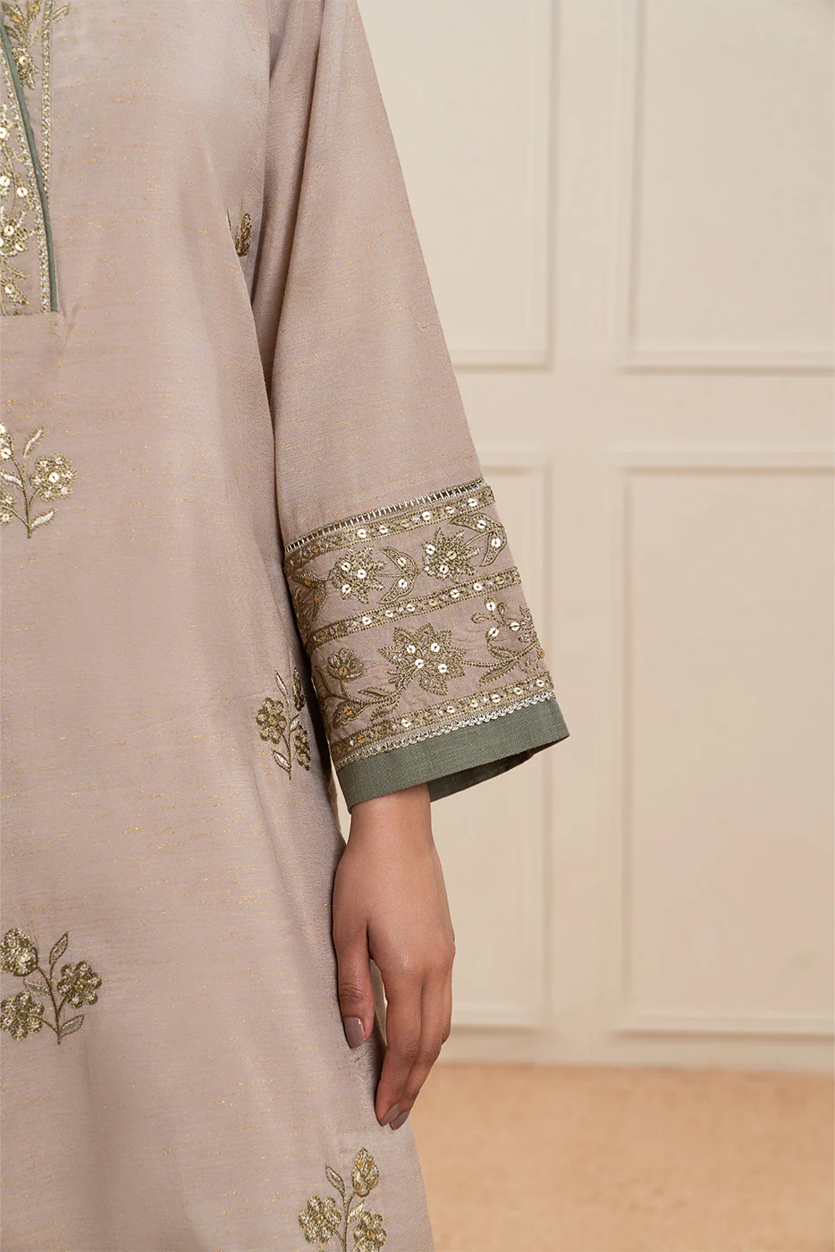 3 PIECE EMBROIDERED GOLD ZARI SUIT (HIGH CASUAL) - Image 6