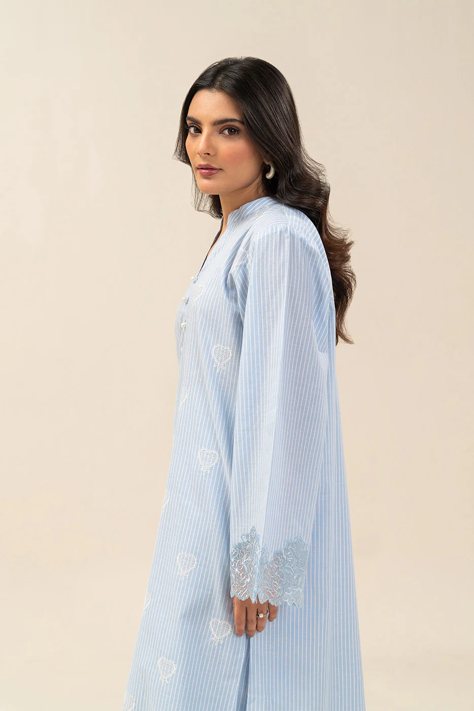 2 PIECE EMBROIDERED YARN DYED SUIT (PRET) - Image 2