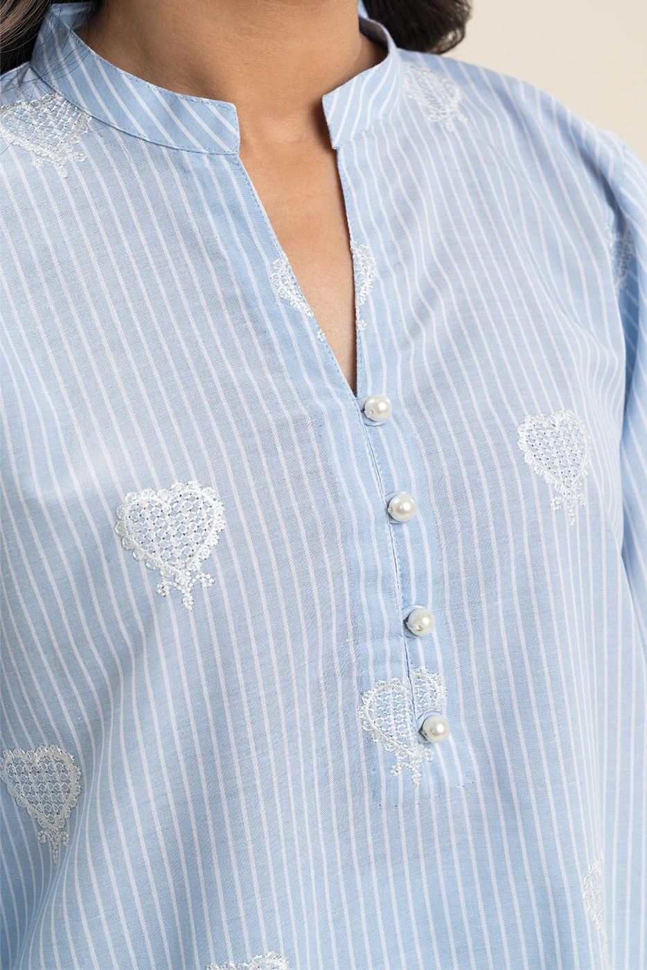 2 PIECE EMBROIDERED YARN DYED SUIT (PRET) - Image 6