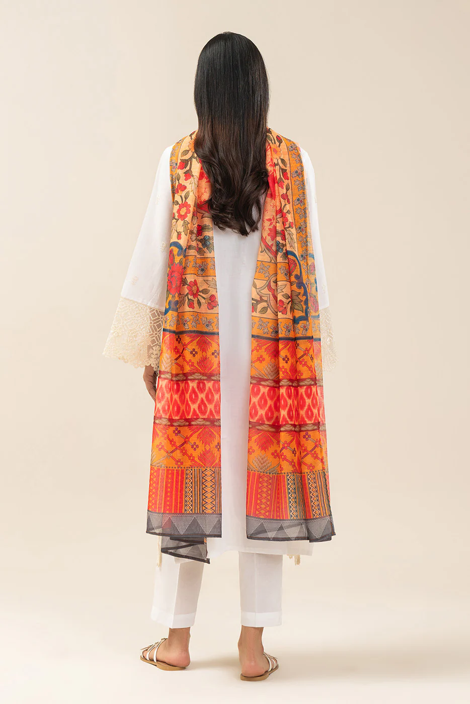 3 PIECE EMBROIDERED LAWN SUIT (PRET) - Image 3