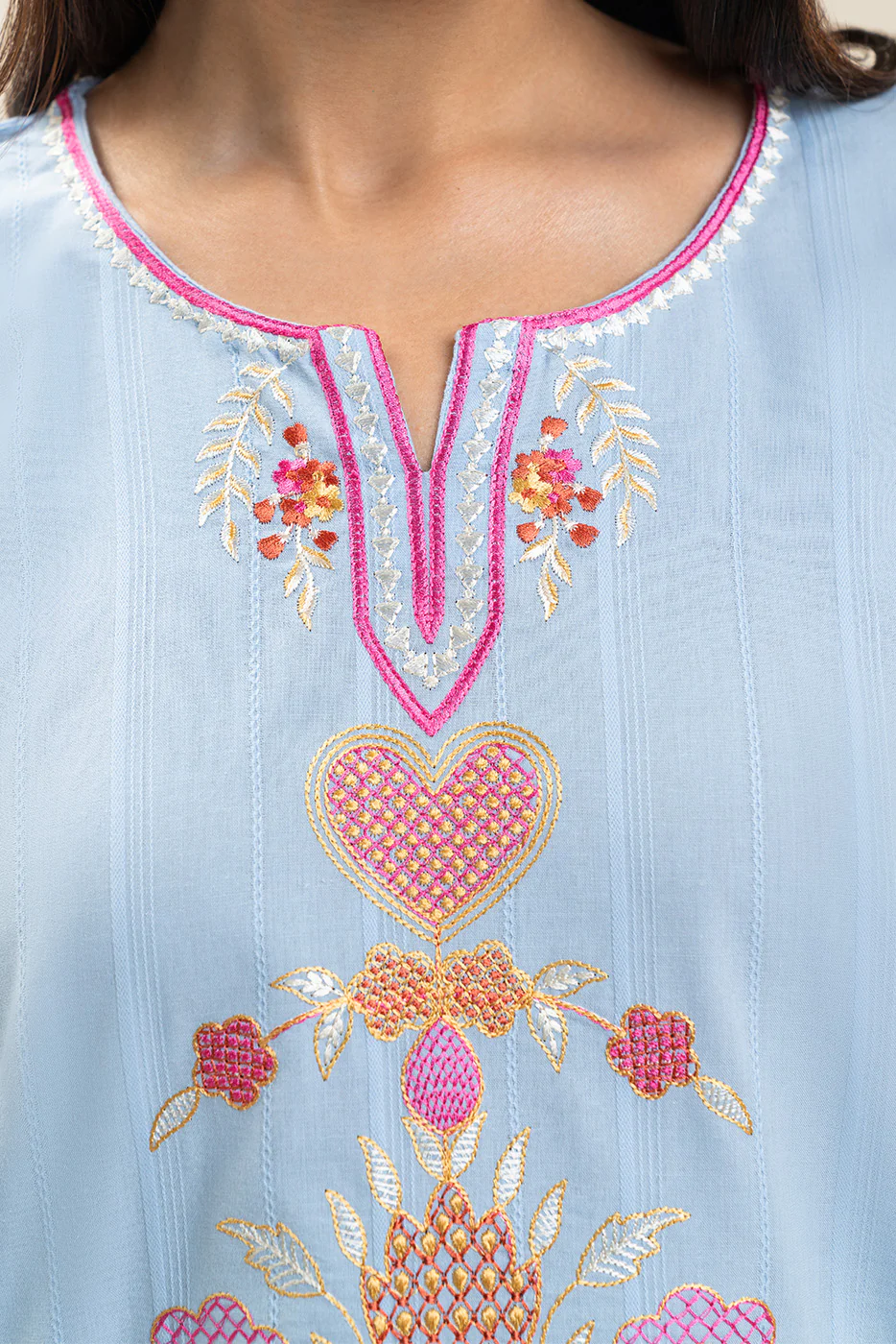 EMBROIDERED DOBBY BLOUSE (FUSION) - Image 7