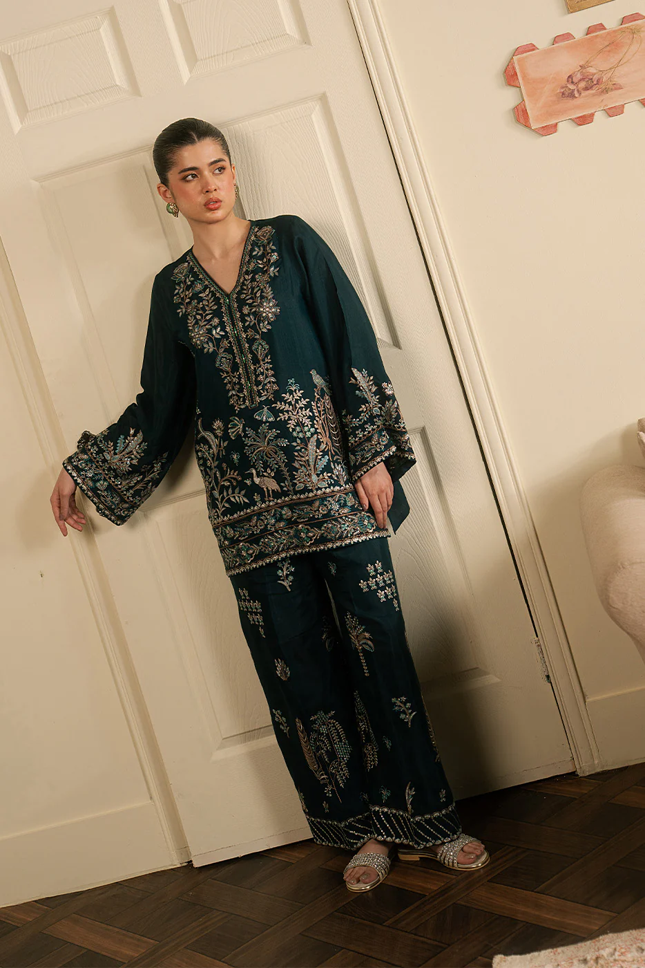2 PIECE EMBROIDERED RAW SILK SUIT (LUXURY PRET) - Image 2