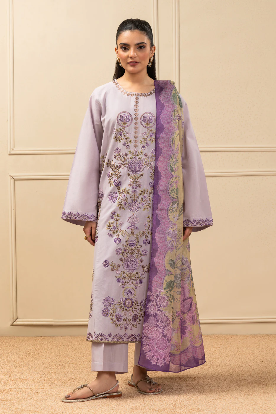 3 PIECE EMBROIDERED TEXTURED LAWN SUIT (PRET) - Image 3