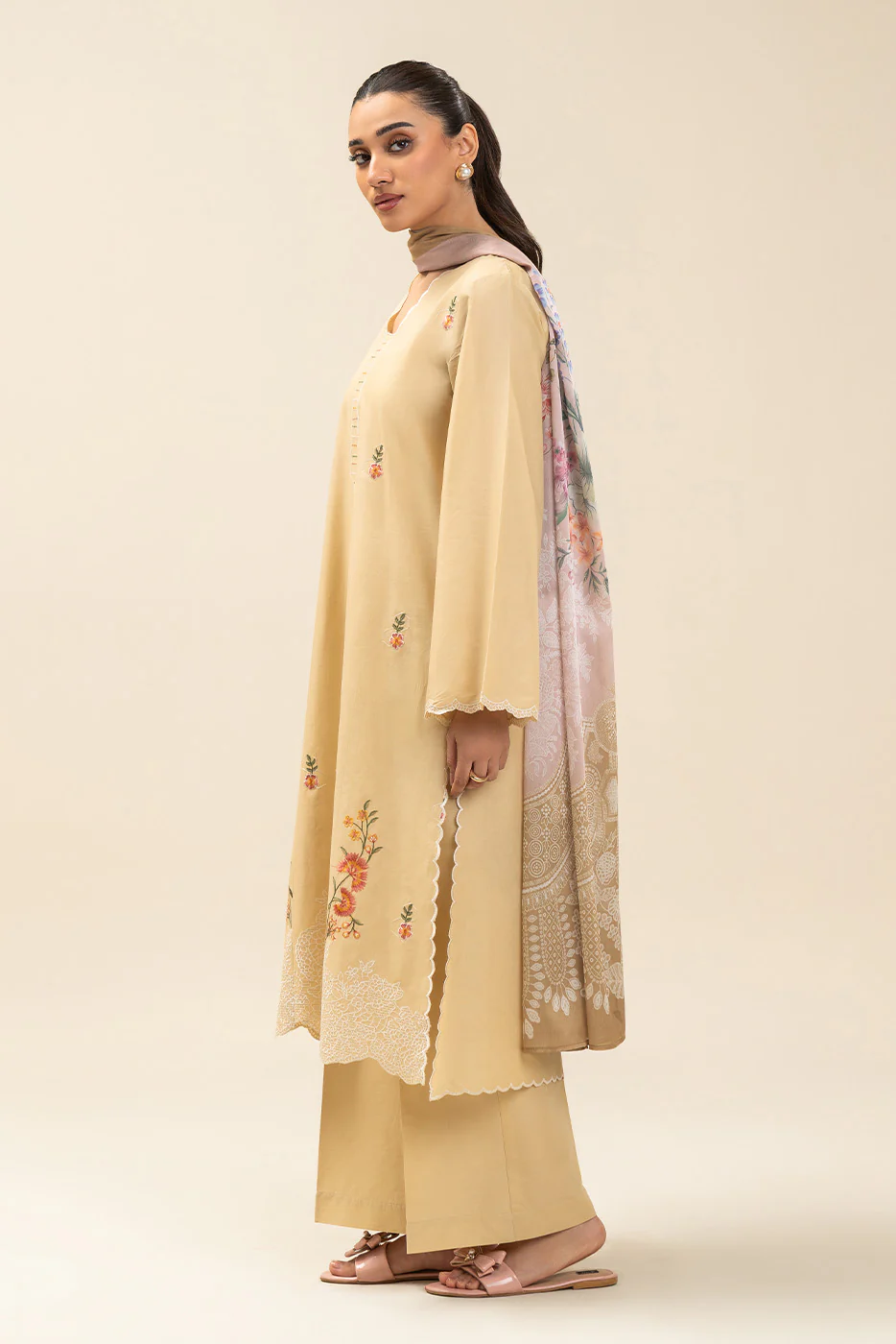 2 PIECE EMBROIDERED LAWN SUIT-BUTTER CREAM (UNSTITCHED) - Image 4