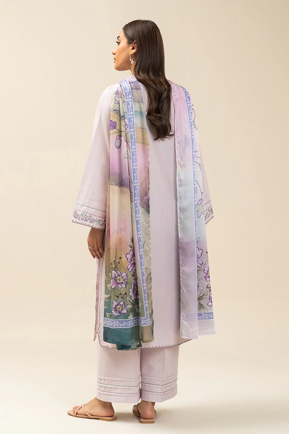 2 PIECE EMBROIDERED LAWN SUIT-LILAC HUES (UNSTITCHED) - Image 3