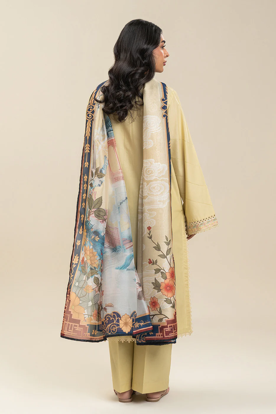 2 PIECE EMBROIDERED LAWN SUIT-VALLEY OF ROSE (UNSTITCHED) - Image 4