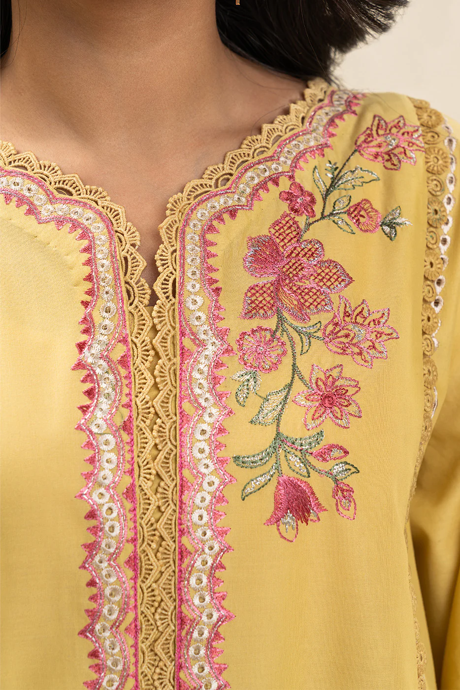 3 PIECE EMBROIDERED LAWN SUIT-SUNNY GARDENIA (UNSTITCHED) - Image 5