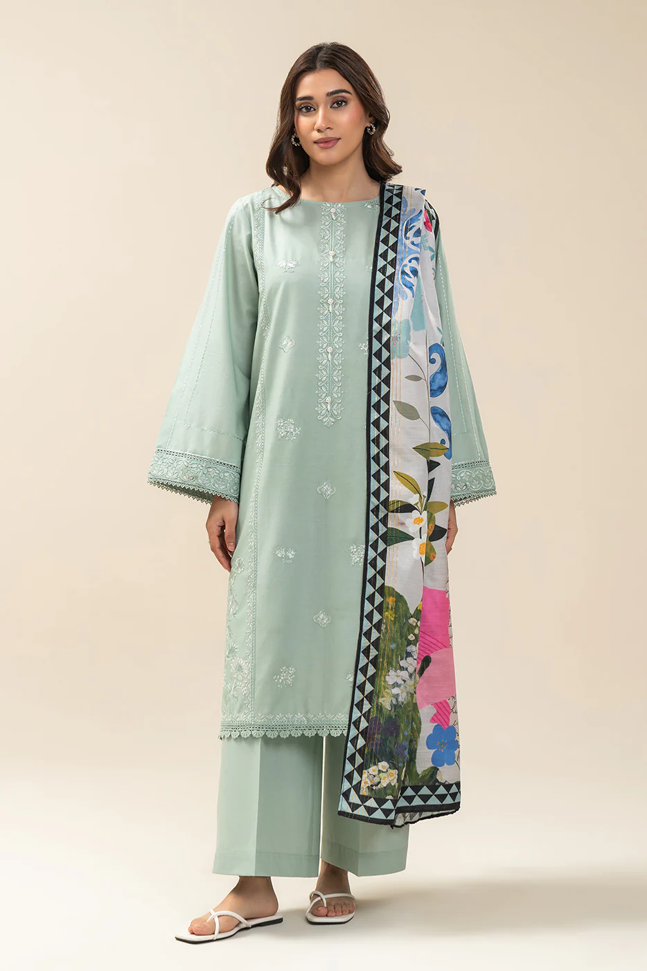 3 PIECE EMBROIDERED LAWN SUIT-MISTY JADE SUIT - Image 5