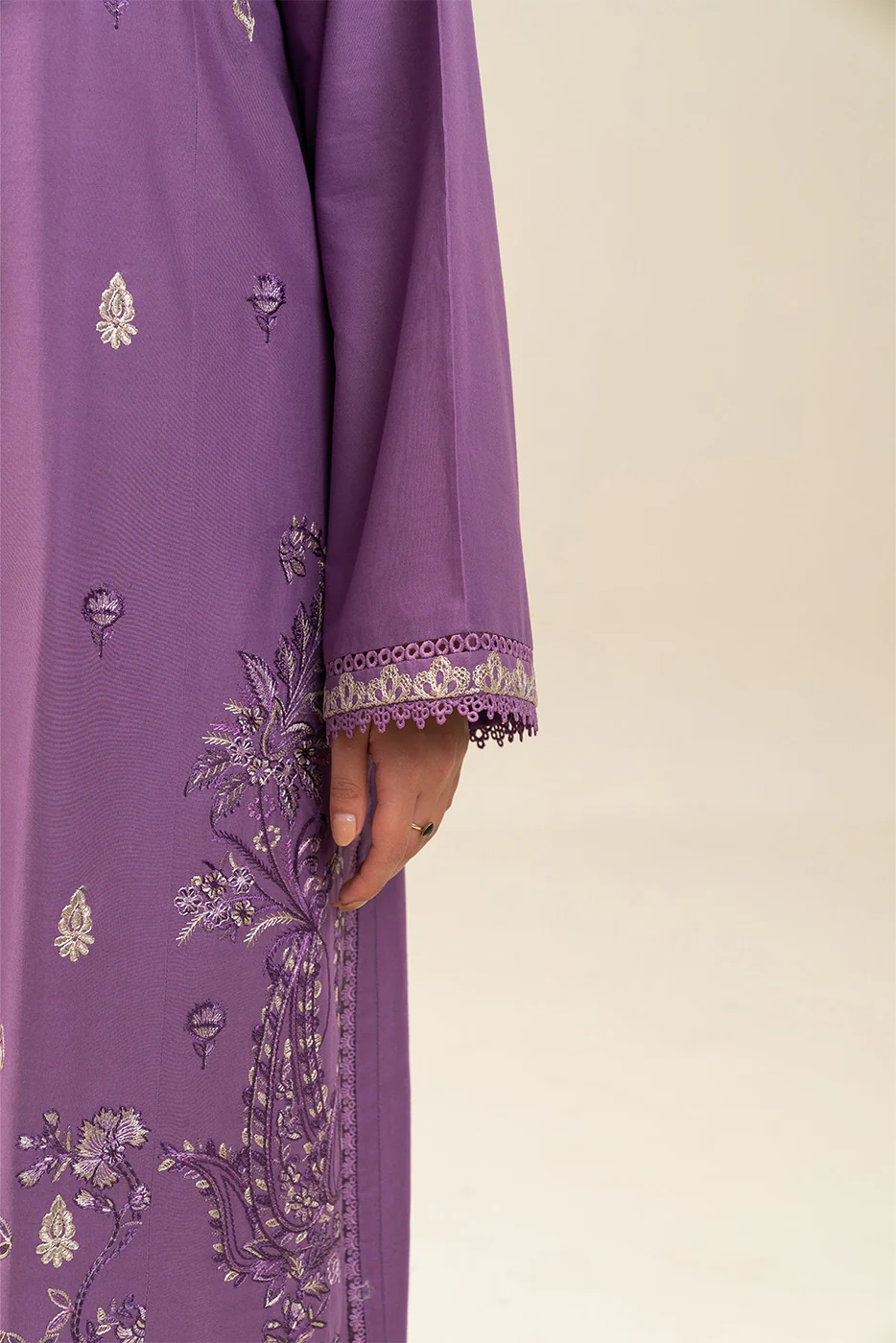 3 PIECE EMBROIDERED LAWN SUIT-MAUVE MIRAGE (UNSTITCHED) - Image 6