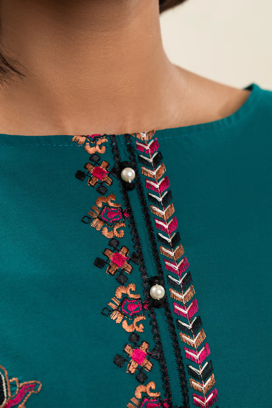 3 PIECE EMBROIDERED LAWN SUIT-TRIBAL CAMELLIA (UNSTITCHED) - Image 5