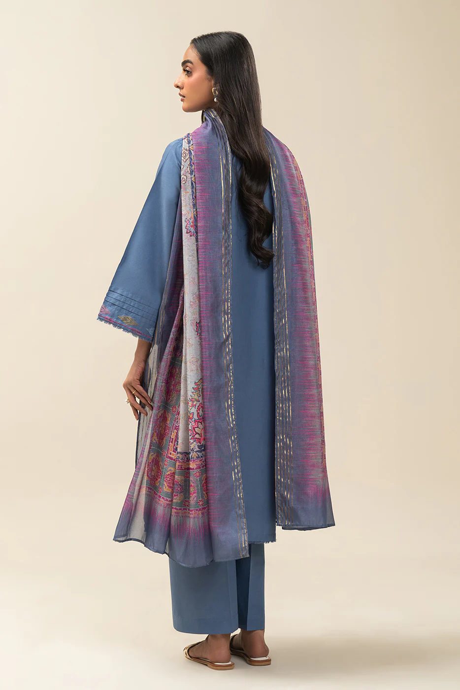 3 PIECE EMBROIDERED LAWN SUIT-ELECTRIC VIGNETTE (UNSTITCHED) - Image 3